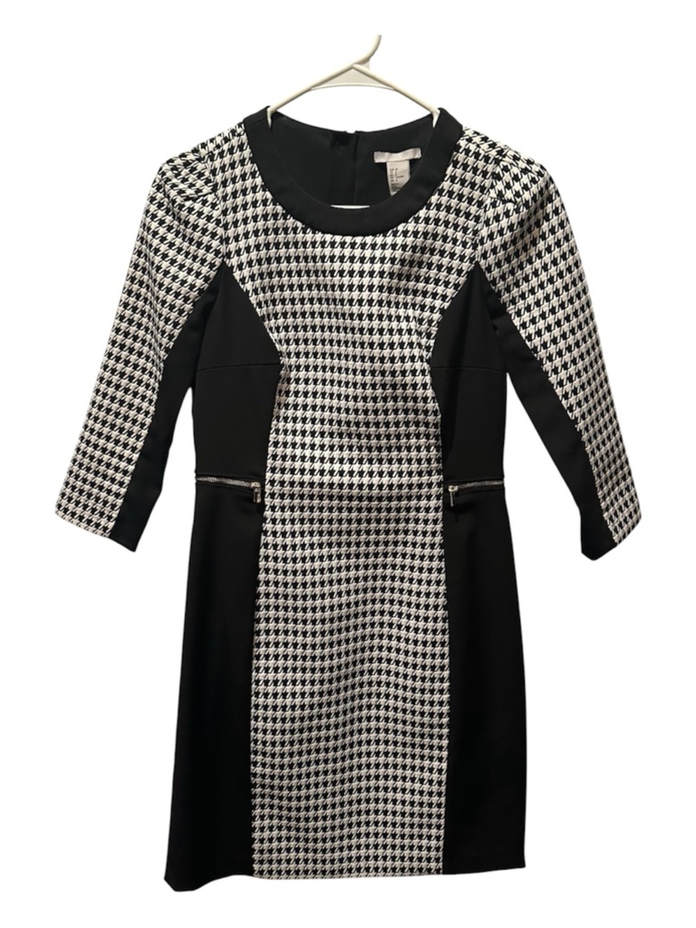 H&M Black and White Sheath Dress with Raglan Sleeves